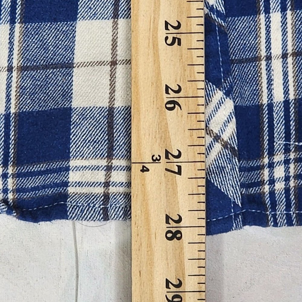 Netflix Stranger Things Plaid Boyfriend Shirt, Women's Medium - Picture 14 of 14